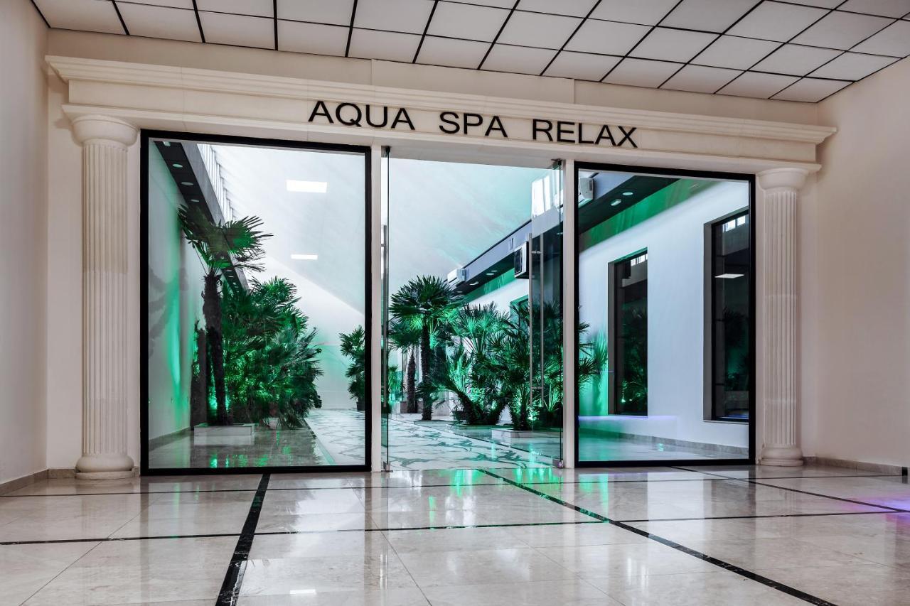 Aqua Spa Hotel Zlatograd Exteriör bild