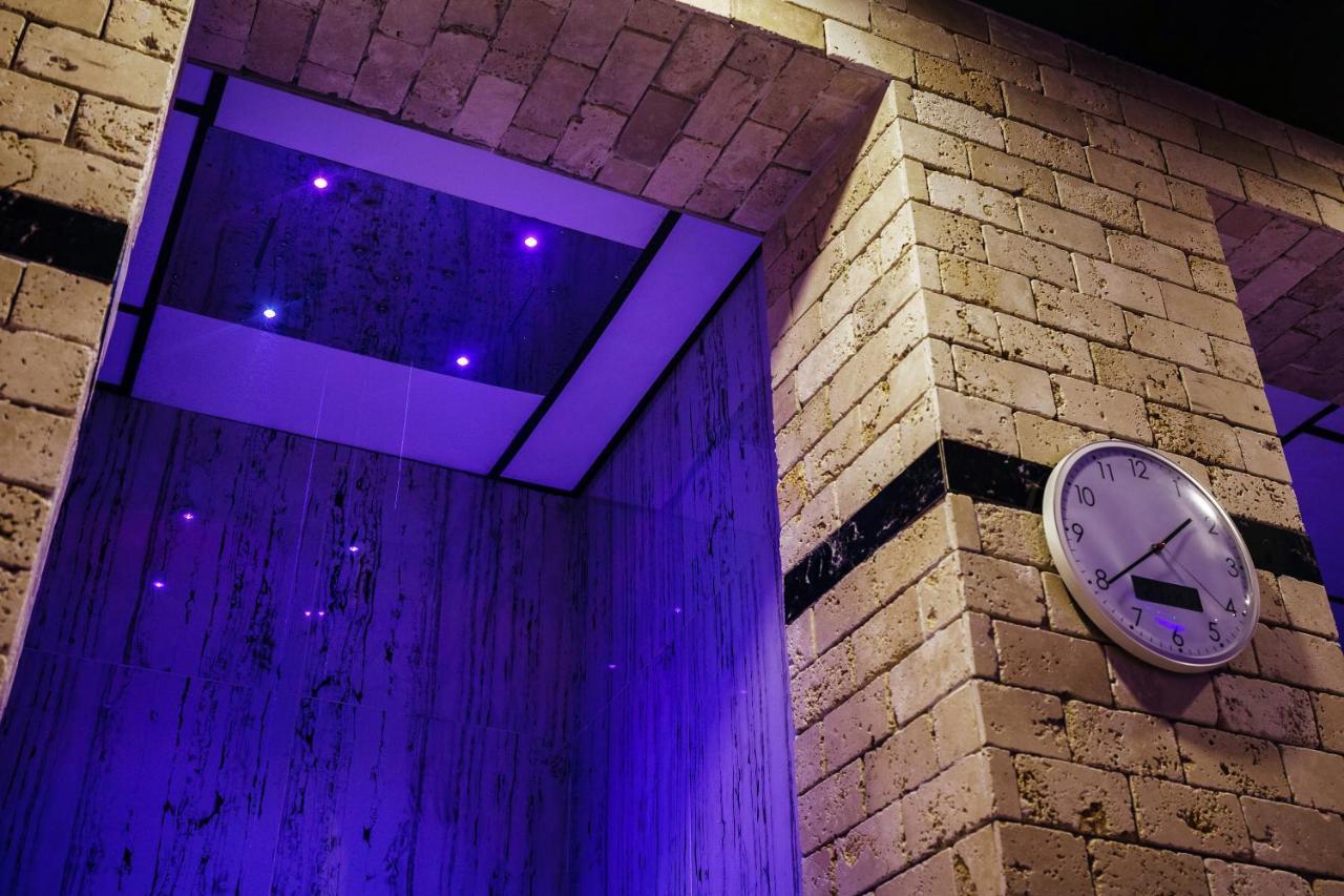 Aqua Spa Hotel Zlatograd Exteriör bild